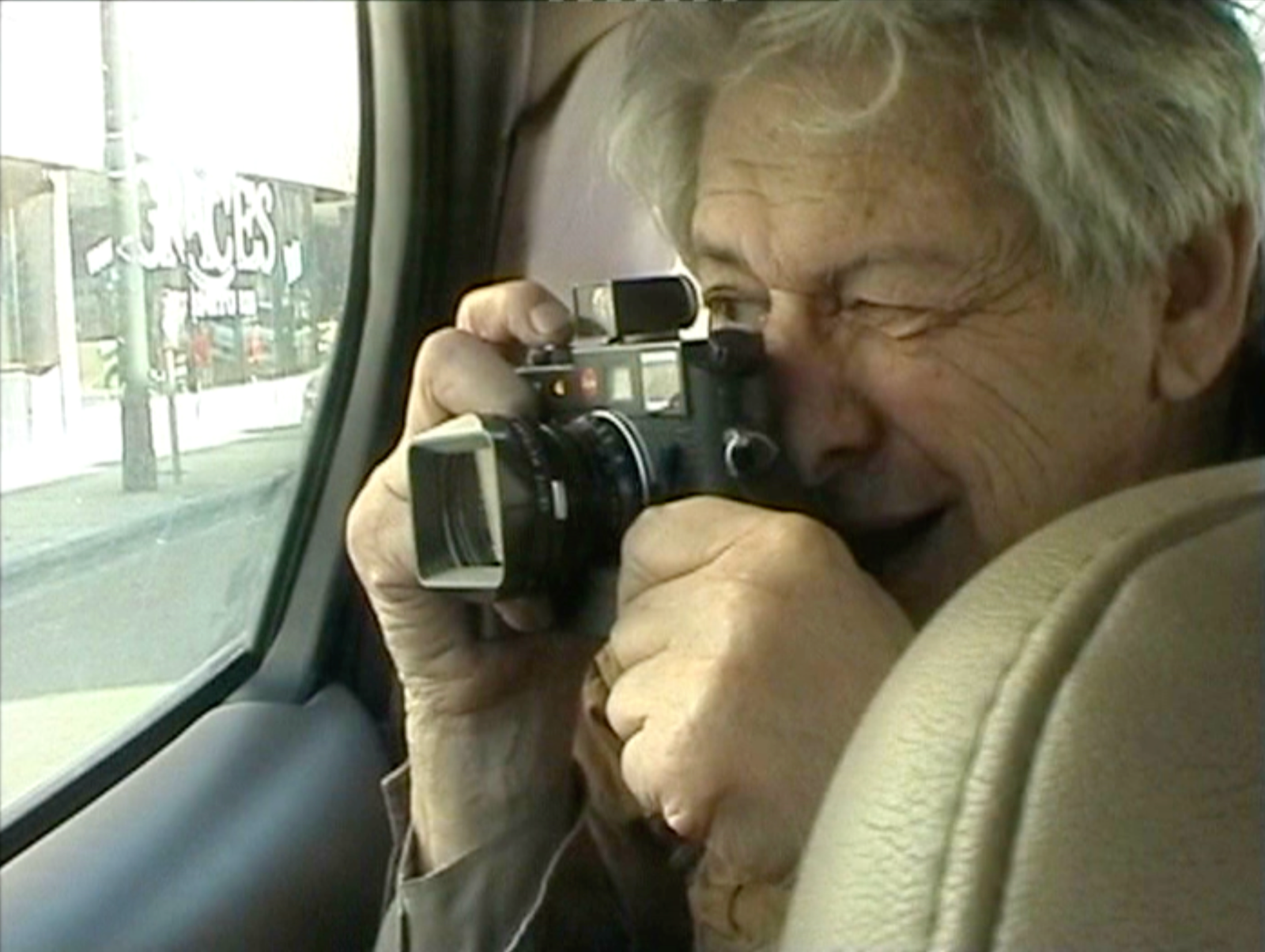 Pictures of Lee. Documentary film about Lee Balterman - Collaboration